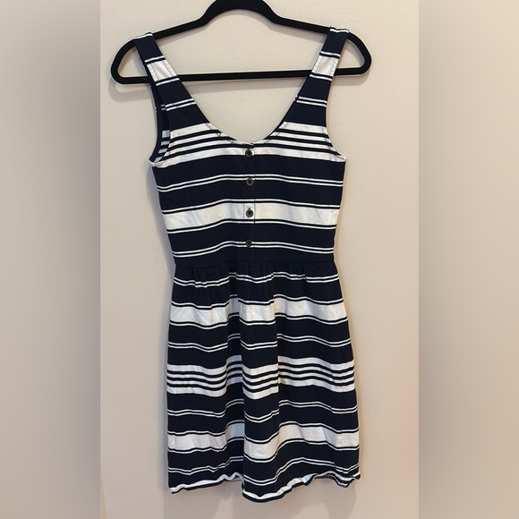 J. Crew Villa Button-Back Detail Dress Black/Cream Stripe  - Size Small - Picture 2 of 10